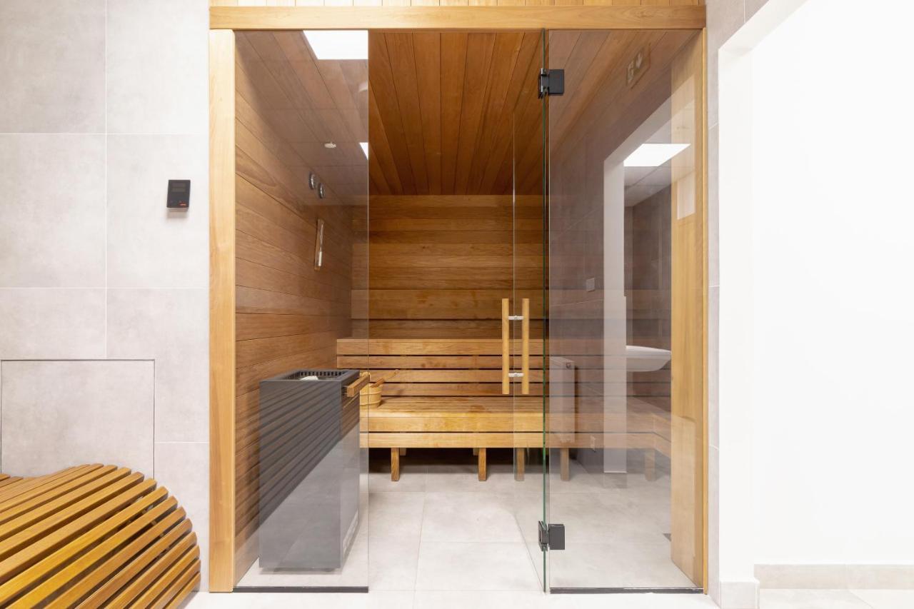 Cozy Studio Apartments Sauna & Ac Krakow By Noclegi Renters Extérieur photo